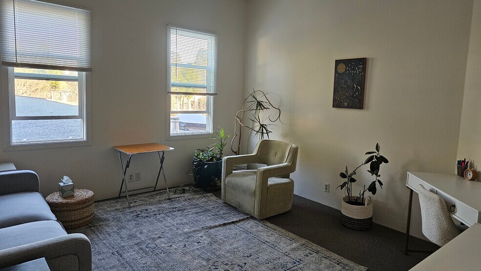 More Photos Of 2715 Porter St, Soquel Office For Sale