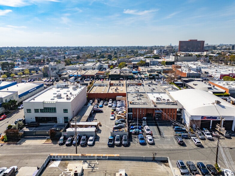 More Photos Of , Los Angeles Unknown For Sale