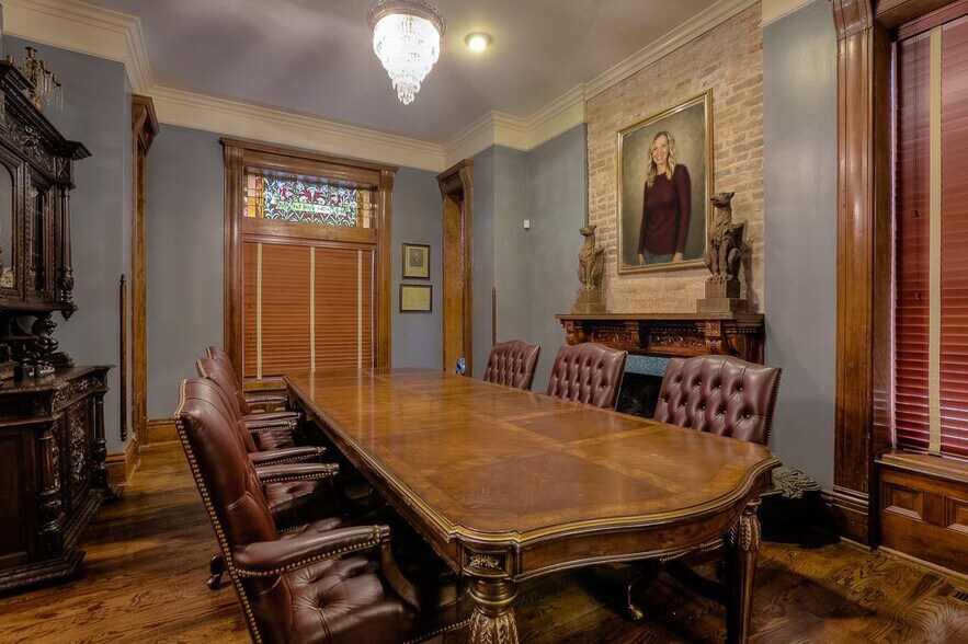 More Photos Of 1020 Pennsylvania Ave, Kansas City Specialty For Sale