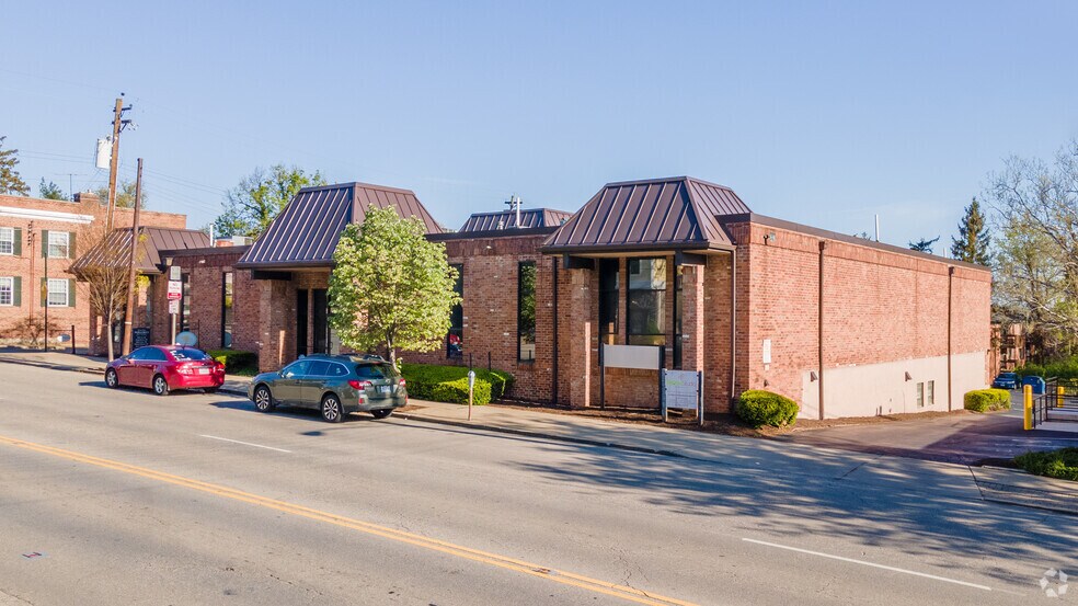 More Photos Of 3330 Erie Ave, Cincinnati Office For Lease