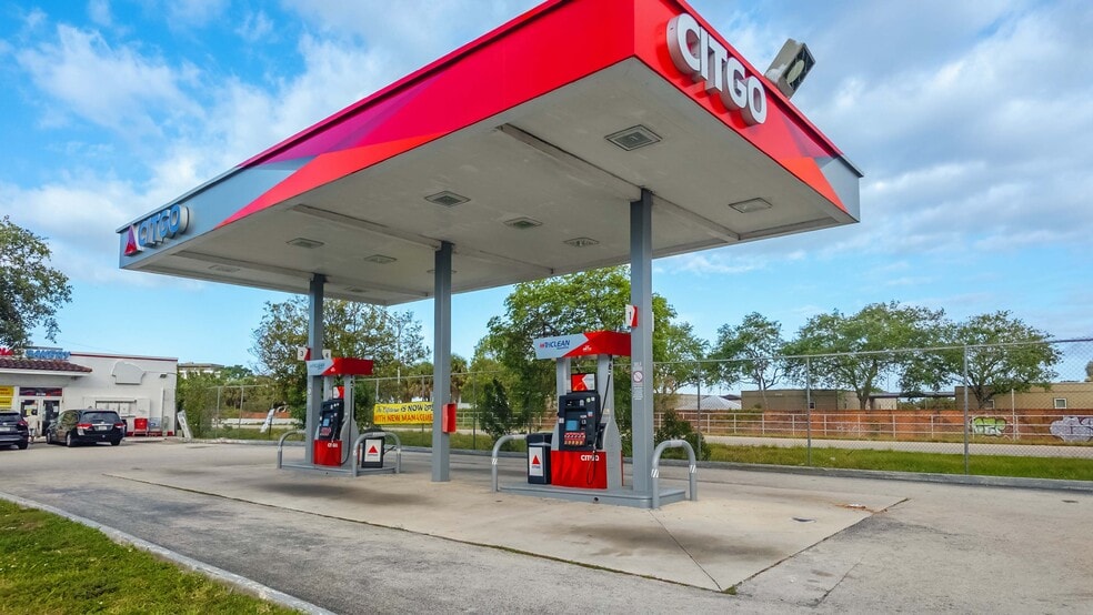 Primary Photo Of 21100 S Dixie Hwy, Miami Service Station For Sale