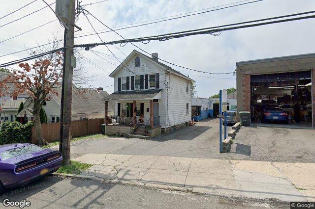 Primary Photo Of 172 Terrace Ave, Port Chester Auto Repair For Lease