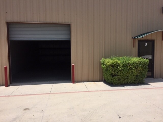 More Photos Of 451 W Nolana Loop, Pharr Warehouse For Lease
