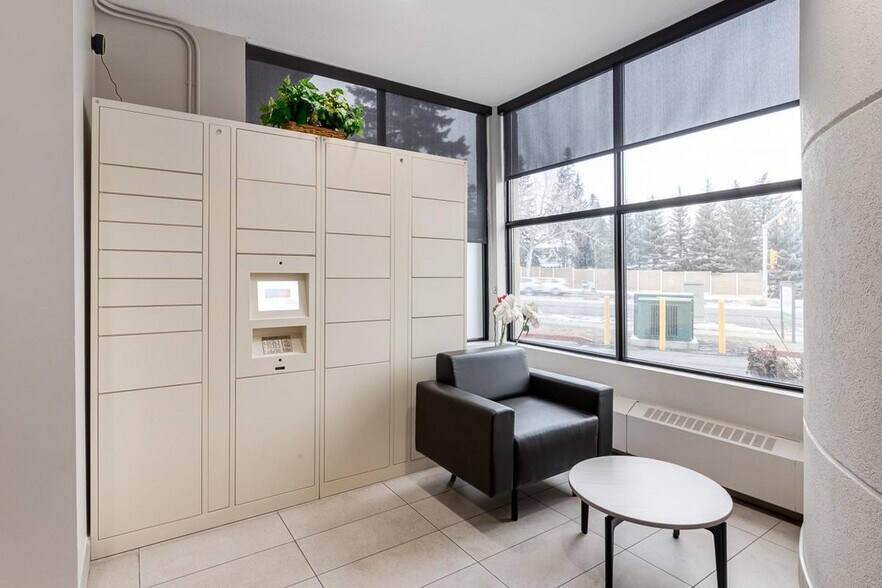 More Photos Of 2105 90 Av SW, Calgary Apartments For Lease