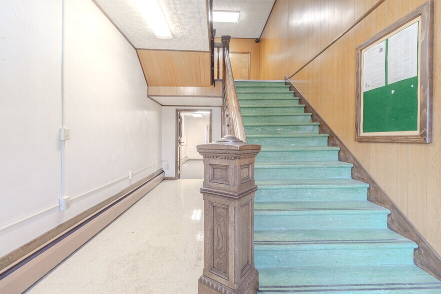 More Photos Of 1006 Harrison City Export Rd, Harrison City Office For Lease