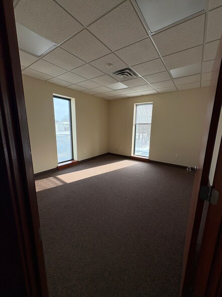 More Photos Of 1726 Long Pond Rd, Rochester Office For Sale