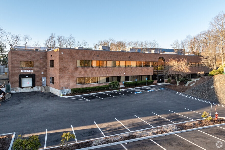 More Photos Of 25 Birch St, Milford Unknown For Lease