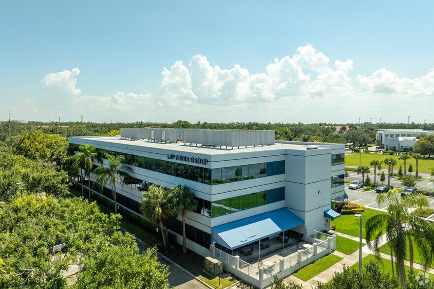 More Photos Of 360 Hiatt Dr, Palm Beach Gardens Office For Lease