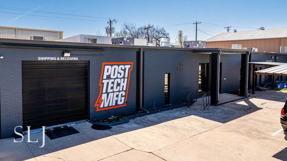 More Photos Of 3201-3221 May St, Fort Worth Warehouse For Sale