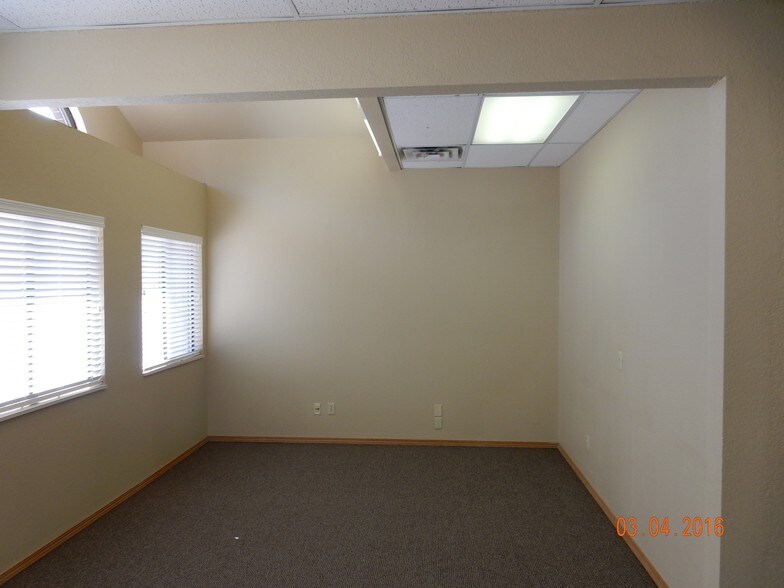More Photos Of 501 E 15th St, Edmond Office For Lease