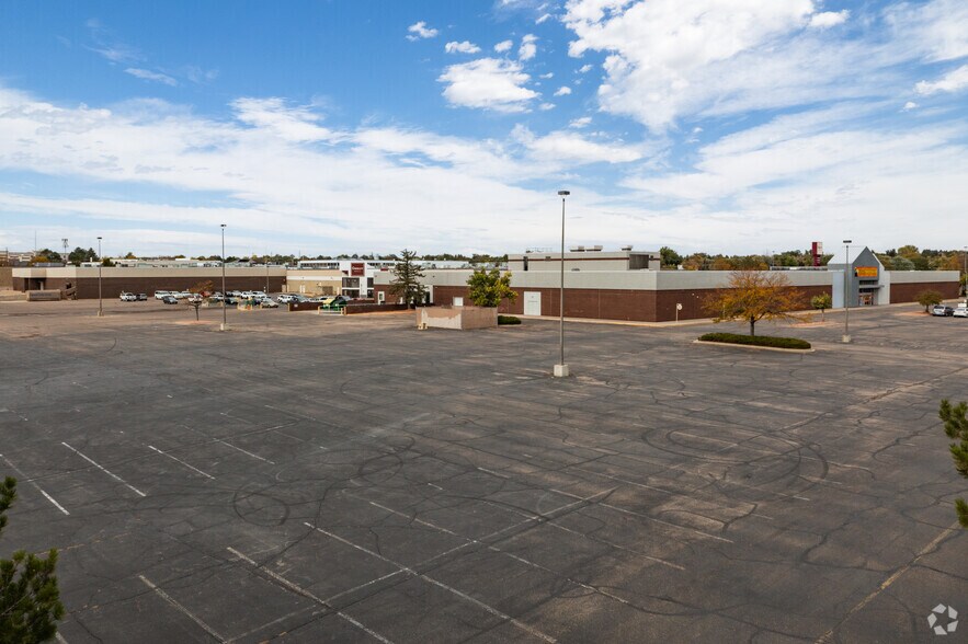 More Photos Of 2050 Greeley Mall, Greeley Unknown For Sale