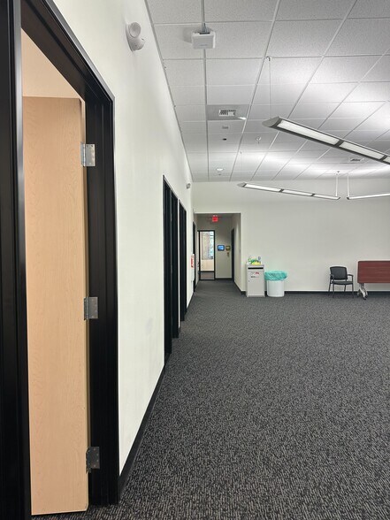 More Photos Of 2410 Fire Mesa St, Las Vegas Office For Sale