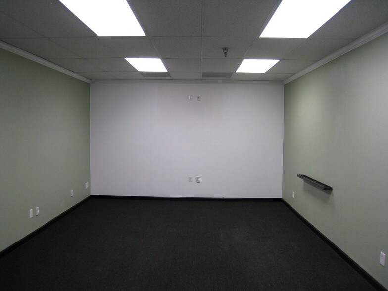 More Photos Of 4520 Danito Ct, Chino Warehouse For Lease