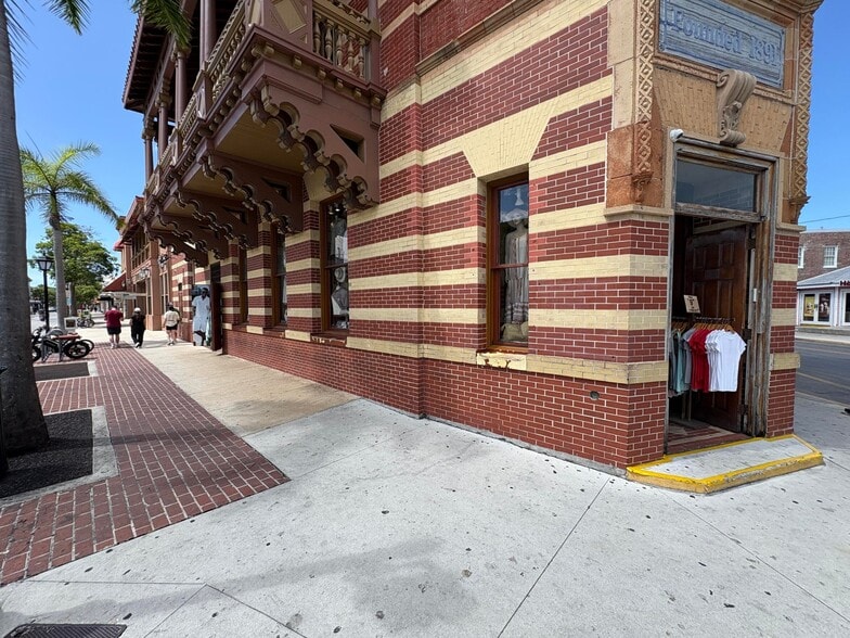 More Photos Of 100 Duval St, Key West General Retail For Lease