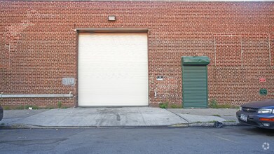 More Photos Of 719 Berriman St, Brooklyn Manufacturing For Lease