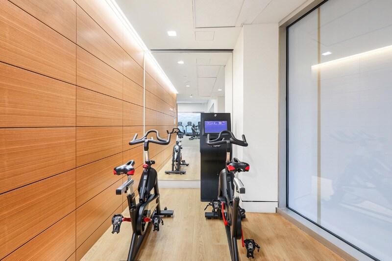 More Photos Of 7600 Wisconsin Ave, Bethesda Office For Lease