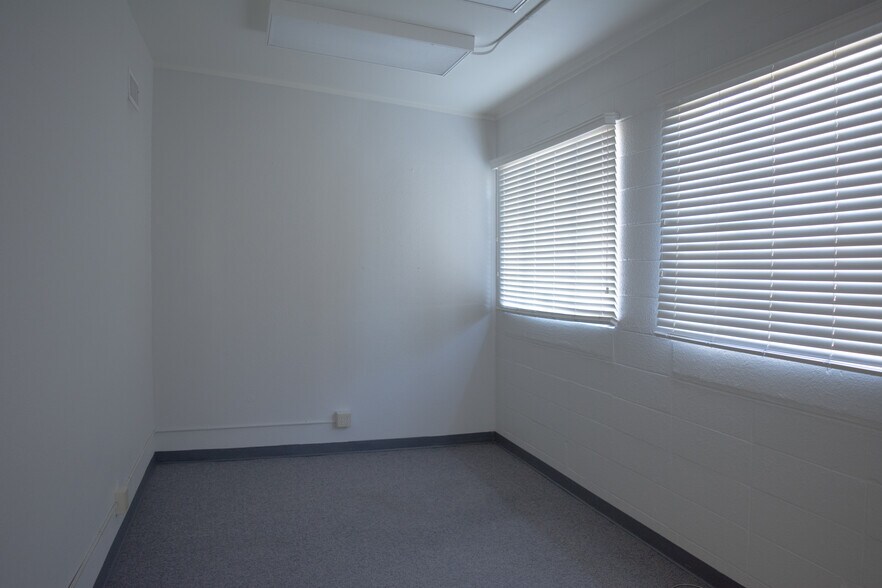 More Photos Of 5930 Price Ave, Mcclellan Office For Lease