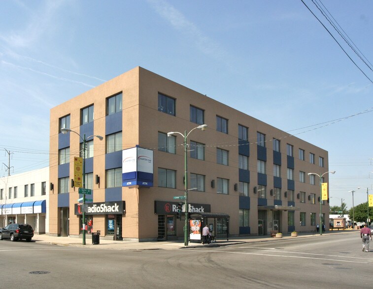 Primary Photo Of 9204 S Commercial Ave, Chicago Office For Lease