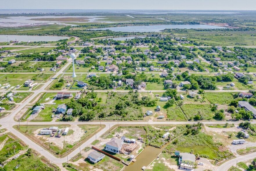 More Photos Of 0 Mallard St, Hitchcock Land For Sale