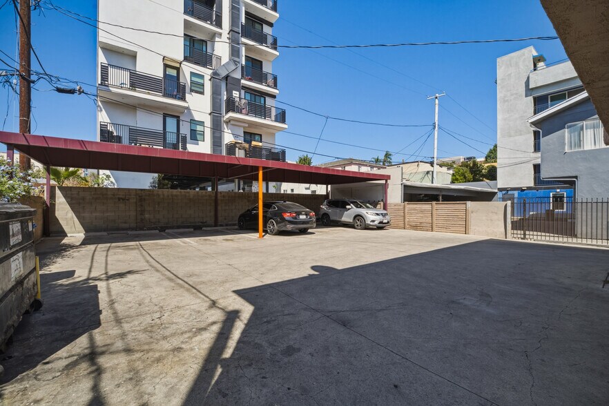More Photos Of 927 S Berendo St, Los Angeles Apartments For Sale