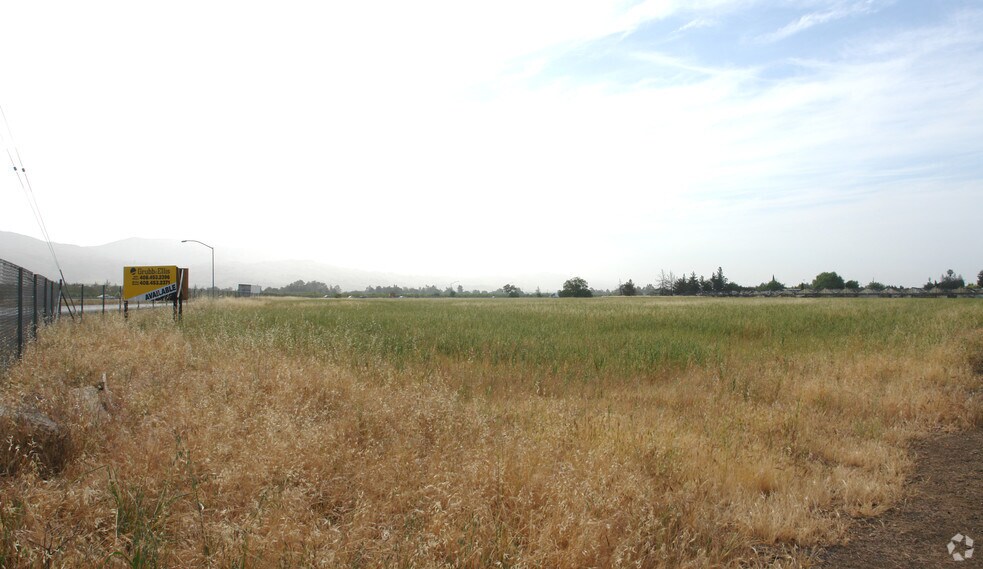 More Photos Of Tennant Ave, Morgan Hill Land For Sale