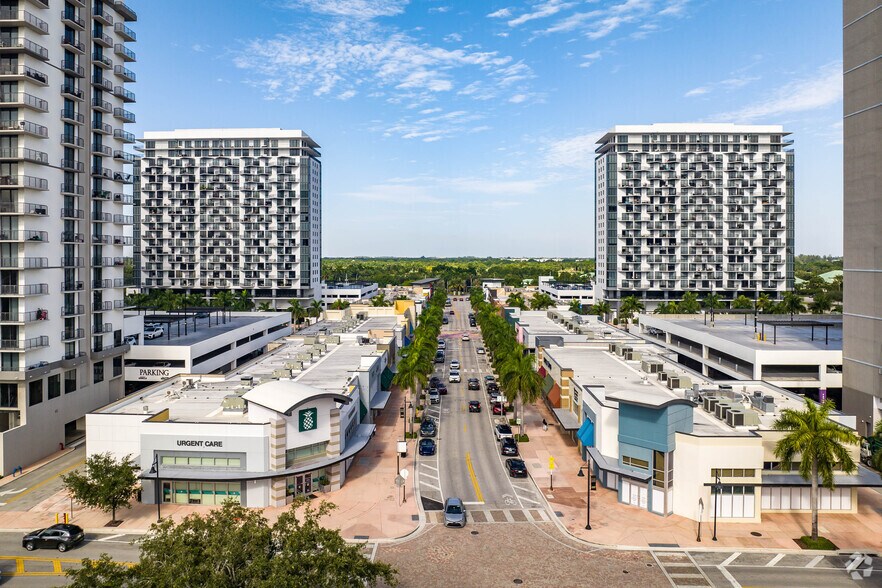 More Photos Of 8333 NW 53rd St, Doral Office For Lease