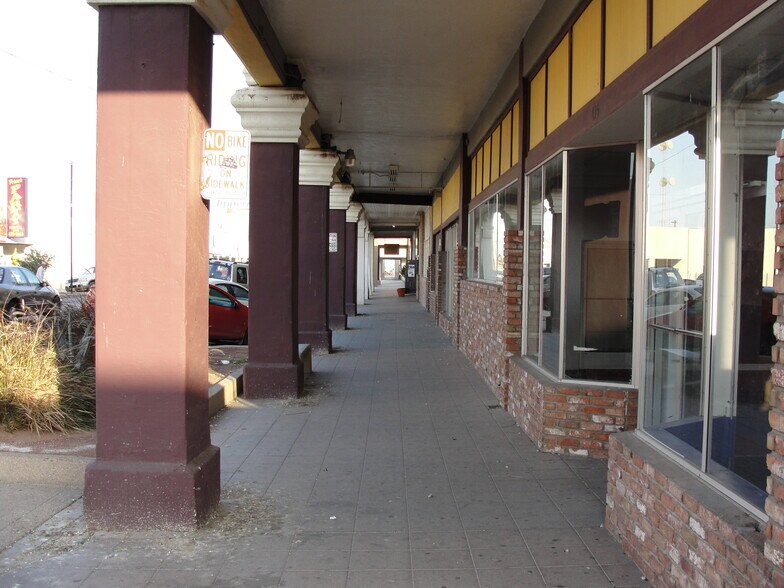 More Photos Of 495 W Main St, El Centro Office Residential For Sale
