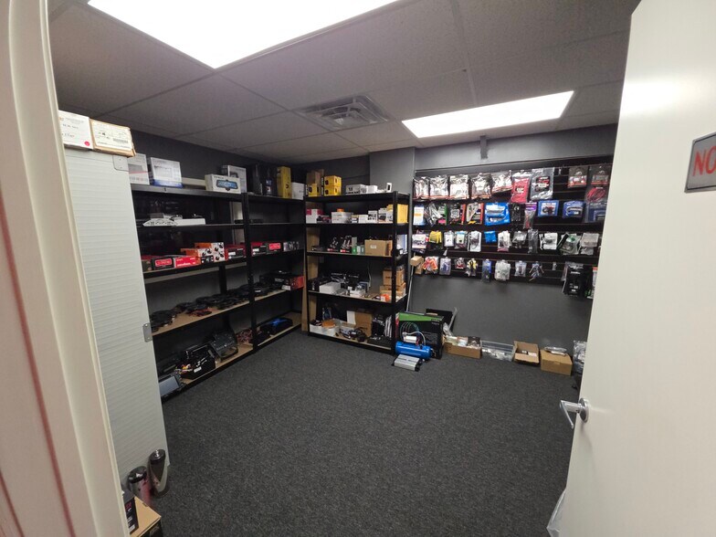 More Photos Of 6611 FM 1464, Richmond General Retail For Sale