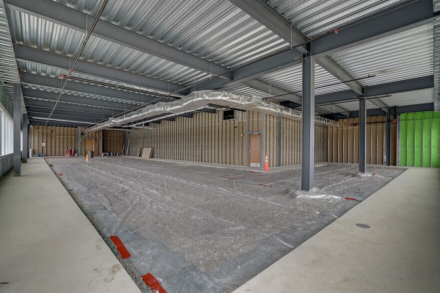 More Photos Of 4300 W Layton Ave, Greenfield Medical For Lease