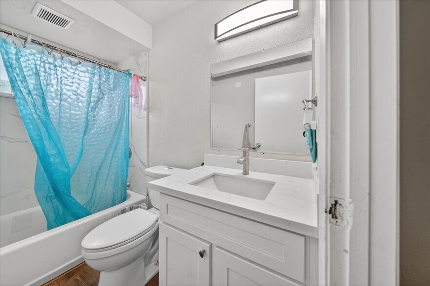 More Photos Of 11320 Sanchez St, Castroville Apartments For Sale