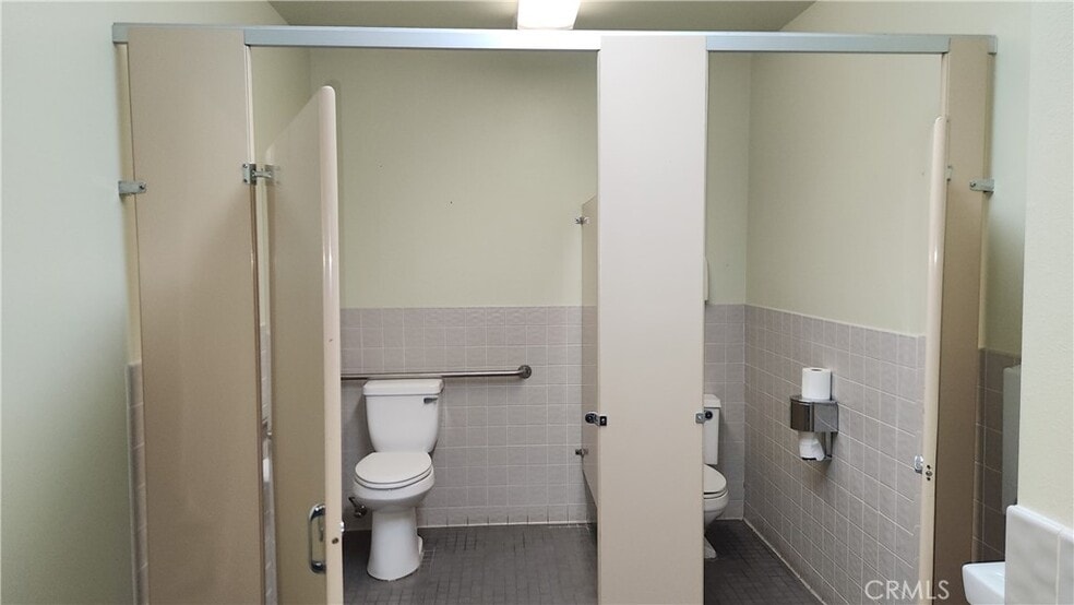 More Photos Of 470 Rio Lindo Ave, Chico Office For Lease