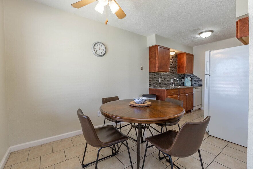 More Photos Of 7404 Lyrewood Ln, Oklahoma City Apartments For Sale