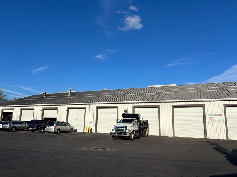 More Photos Of 2727 Philmont Ave, Huntingdon Valley Warehouse For Lease