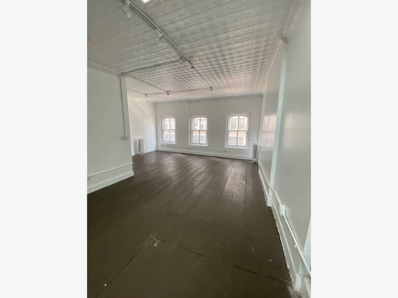More Photos Of 51 W 28th St, New York Loft Creative Space For Lease