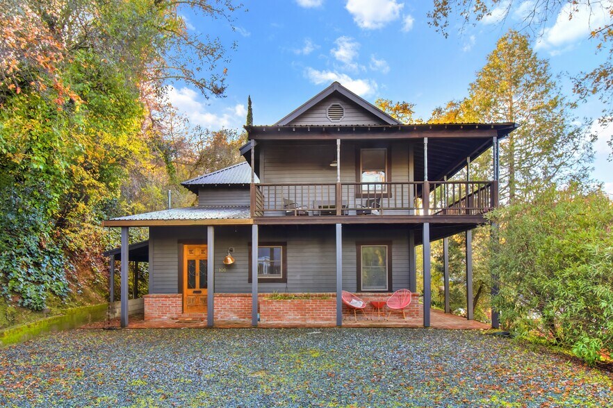 Primary Photo Of 101 Karsan Dr, Sutter Creek Apartments For Sale