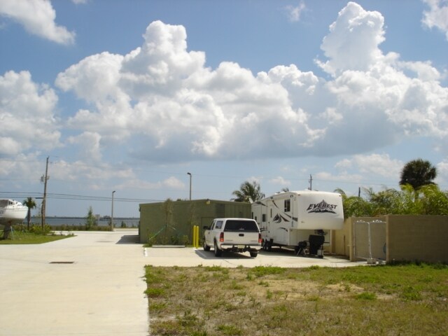 More Photos Of 4234-4240 Highway 1, Grant-Valkaria Self Storage For Sale