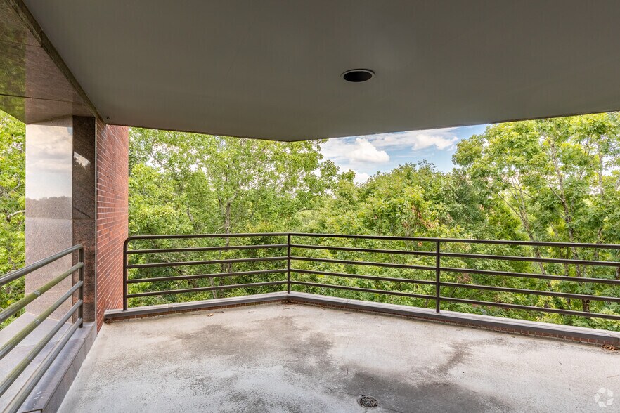 Photo of 5th Floor Ste 575