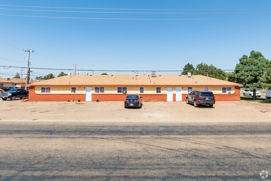 More Photos Of 1725 E 1st St, Dumas Multifamily For Sale