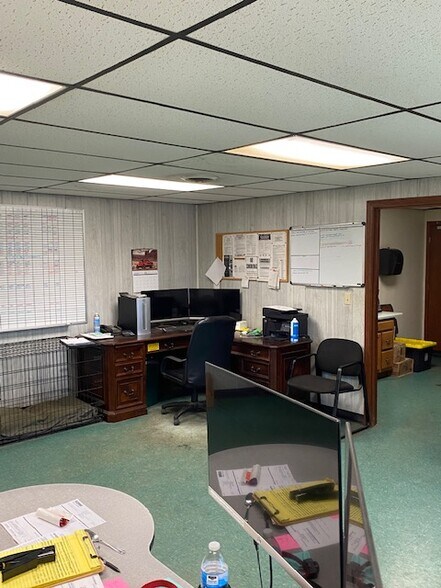 More Photos Of 600 Meyer Rd, Celina Flex For Lease