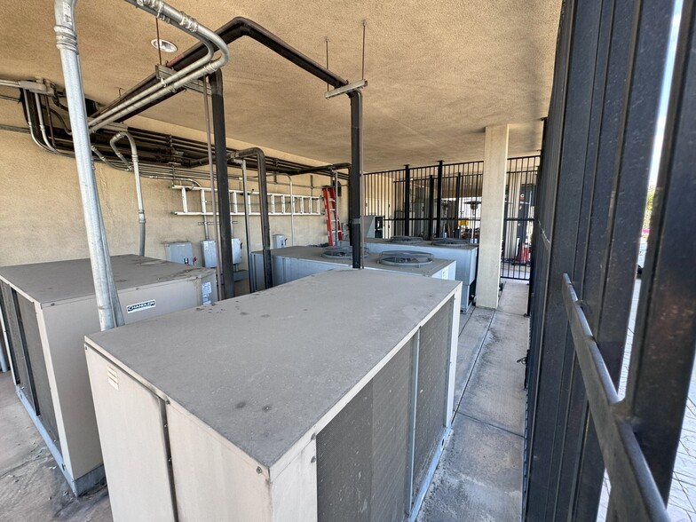 More Photos Of 1068 Broadway, El Cajon Medical For Sale
