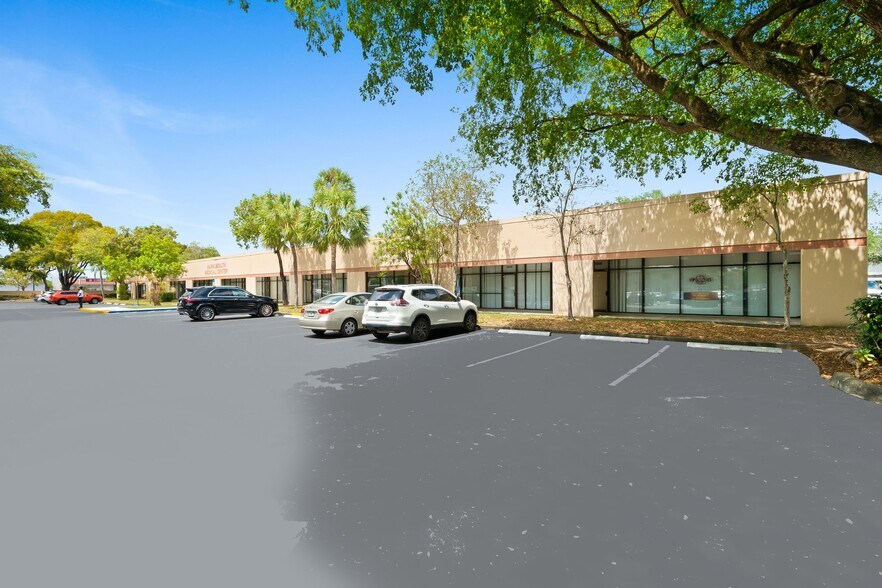 More Photos Of 4800 N State Road 7, Fort Lauderdale Medical For Lease