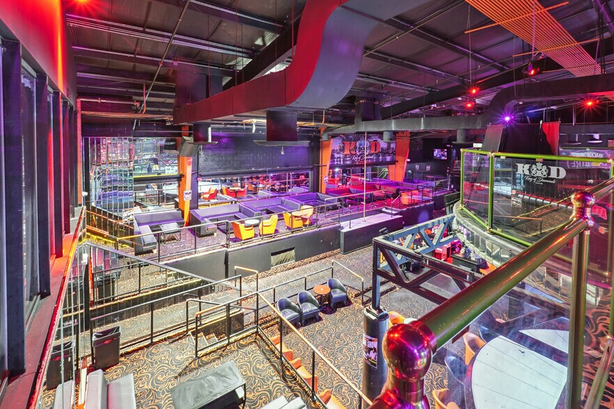 More Photos Of 4730 Frontage Rd, Forest Park Bar For Sale