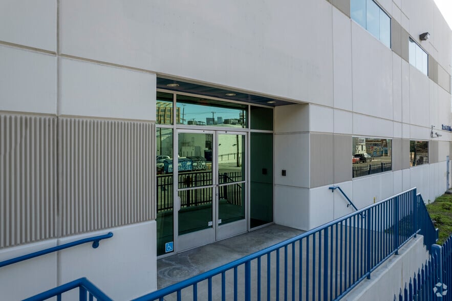 More Photos Of 2020 E 7th Pl, Los Angeles Refrigeration Cold Storage For Sale