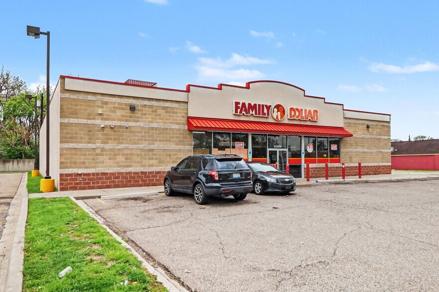 More Photos Of 22200 W Grand River Ave, Detroit Freestanding For Sale