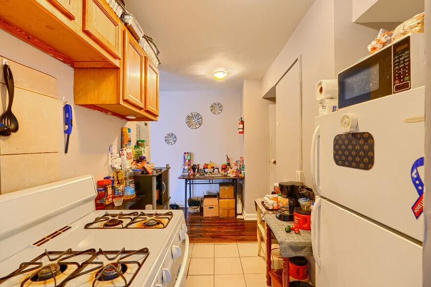 More Photos Of 1118 46th St NE, Washington Apartments For Sale