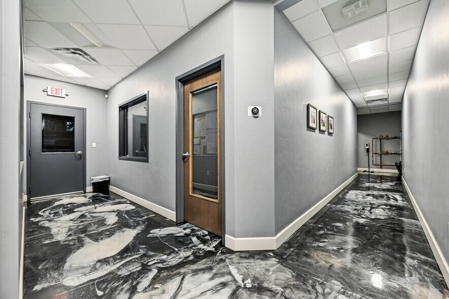 More Photos Of 7302 Cole Vw, Colorado Springs Office For Sale