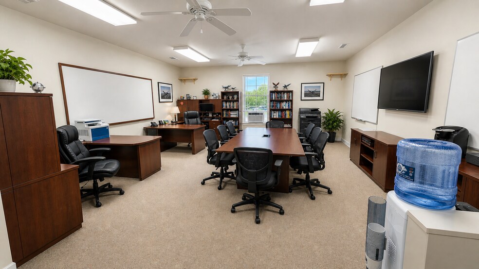 More Photos Of 4 N Berlin Pike, Lovettsville Flex For Lease