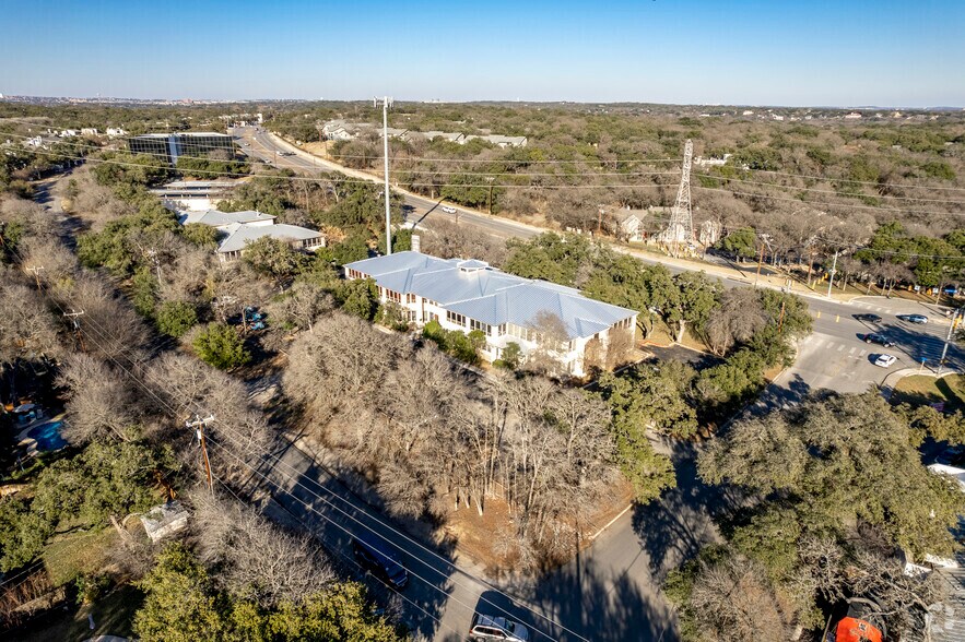 More Photos Of 13300 Old Blanco Rd, San Antonio Office For Lease