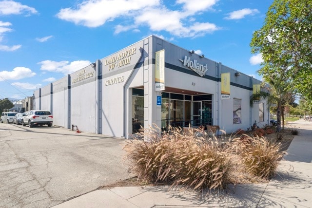 More Photos Of 1380 Industrial Rd, San Carlos Service For Sale