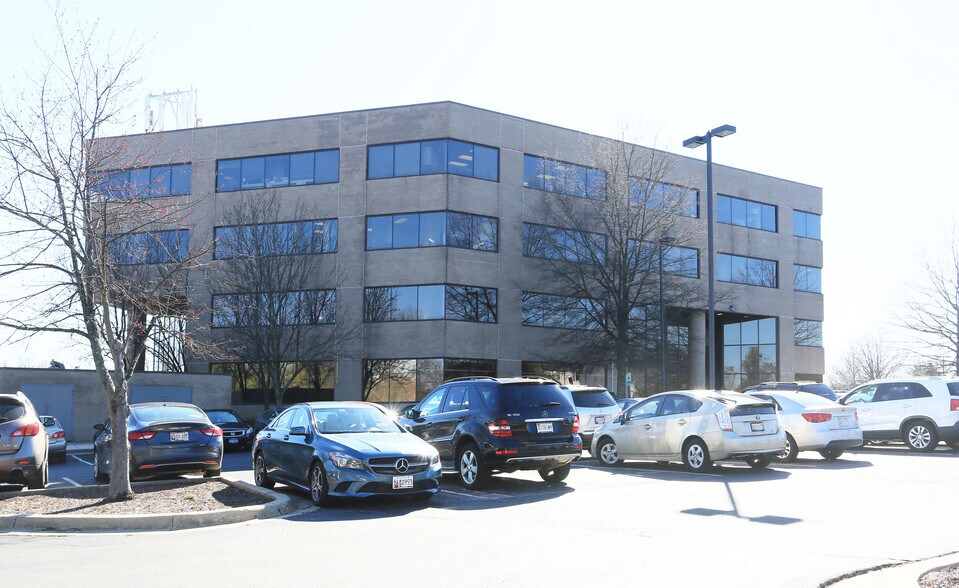 More Photos Of 7350 Van Dusen Rd, Laurel Medical For Sale